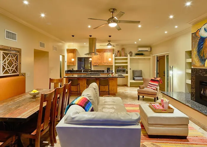 Hotel Summit - Stunning Mountain Views - Hot Tub Cave Creek