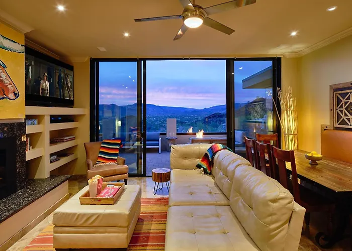 Summit - Stunning Mountain Views - Hot Tub Cave Creek