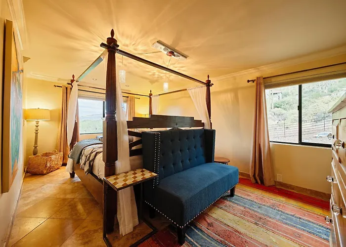Summit - Stunning Mountain Views - Hot Tub Hotel Cave Creek