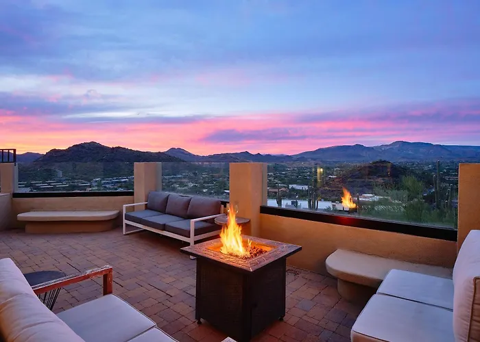 Summit - Stunning Mountain Views - Hot Tub Cave Creek