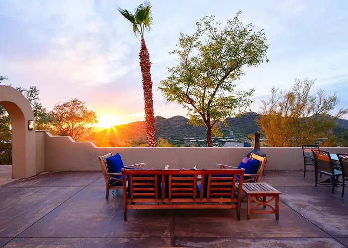 Hotel Summit - Stunning Mountain Views - Hot Tub Cave Creek